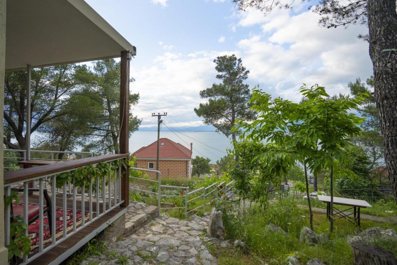 Among The Trees Villa Shiroka ภายนอก รูปภาพ